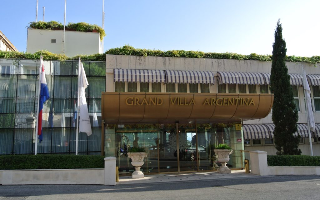 grand villa argentina