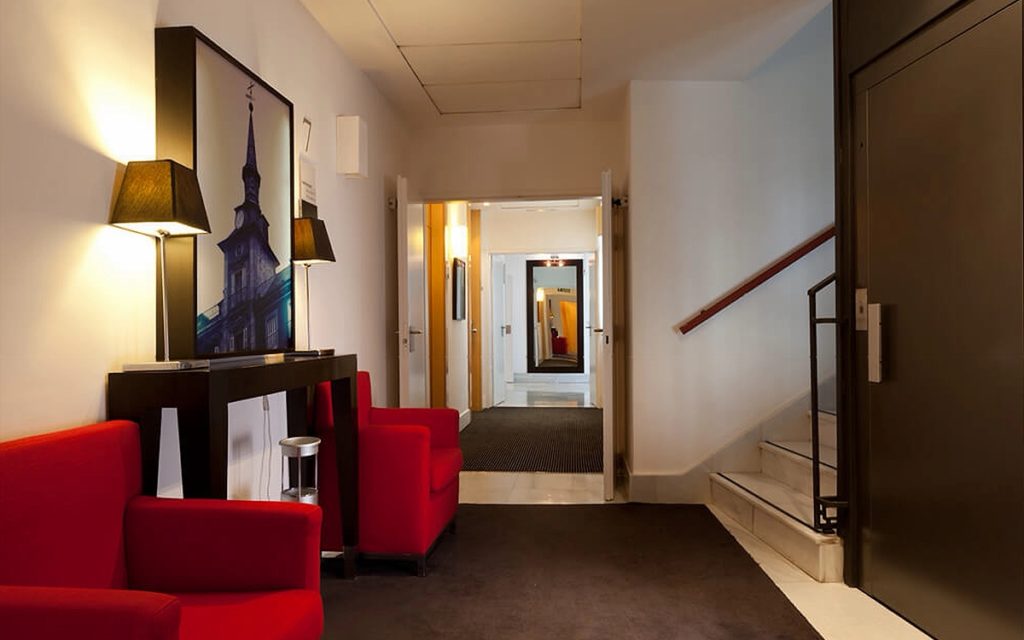 QUATRO PUERTA DEL SOL 4