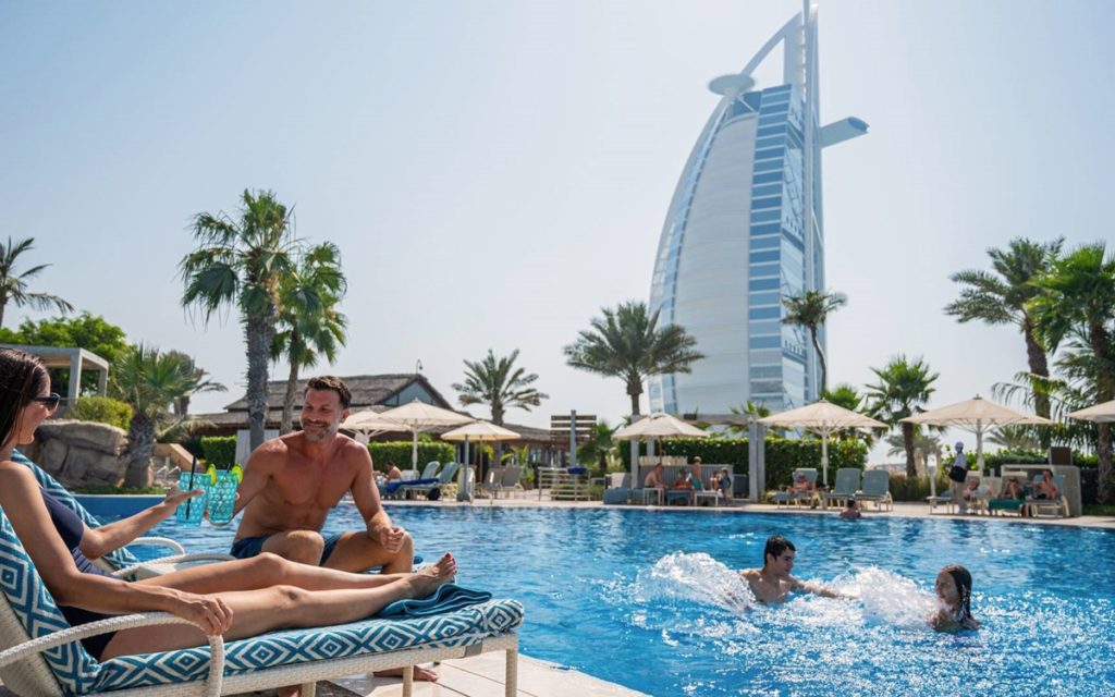 jumeirah-beach-hotel-6-leisure-pool