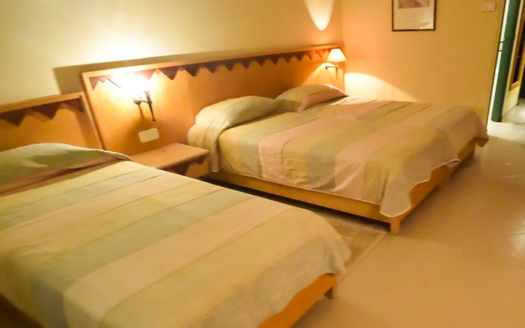 クサール ルージュ トズール