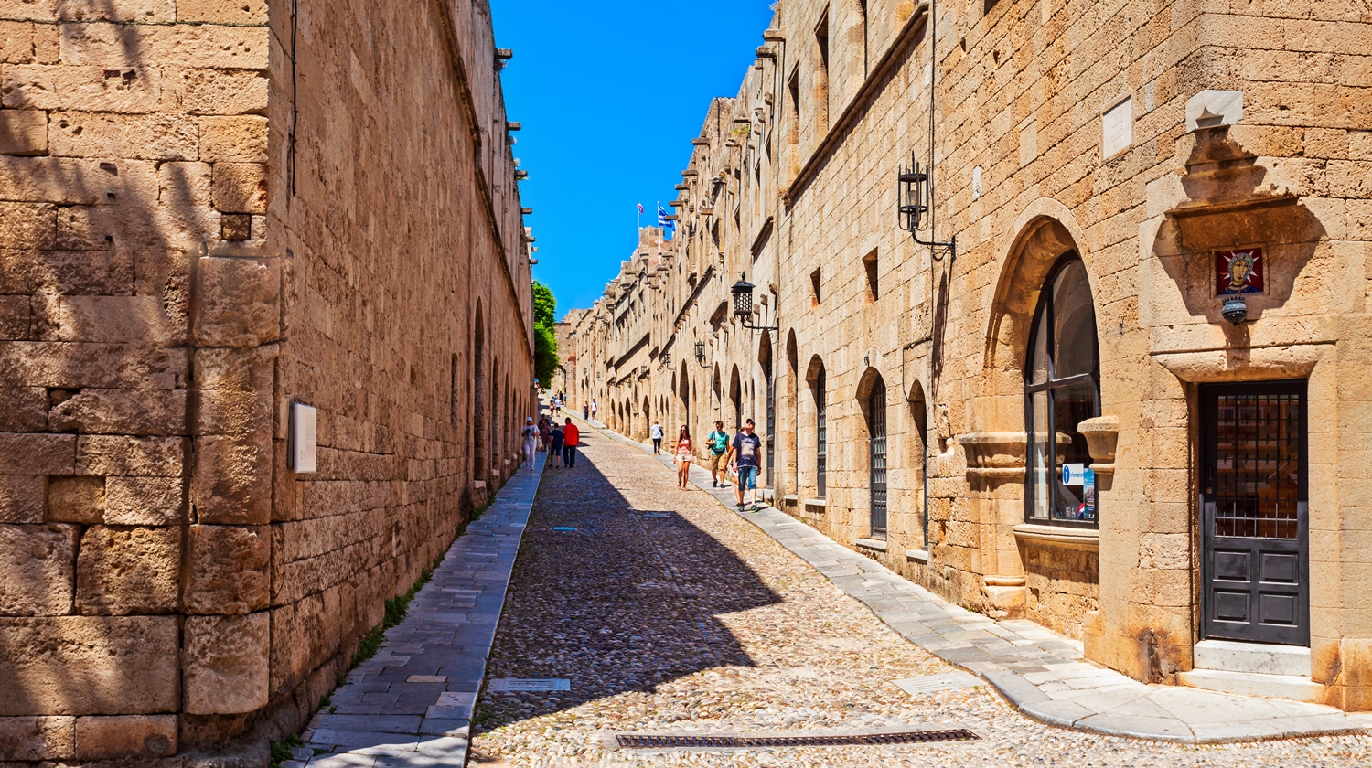 ロードス島 ロドス島 の観光スポット16選 騎士団ゆかりの中世都市と 世界七不思議 についてもご紹介 アレンジに強い個人旅行専門店 スペースワールド