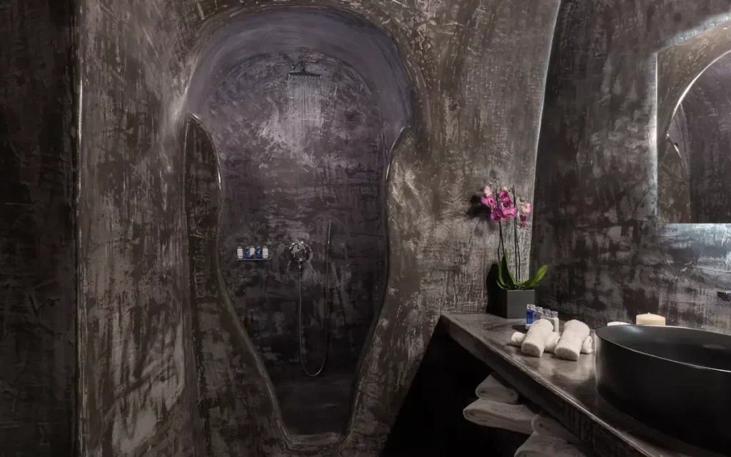 アンドロニス ラグジュアリー スイーツ