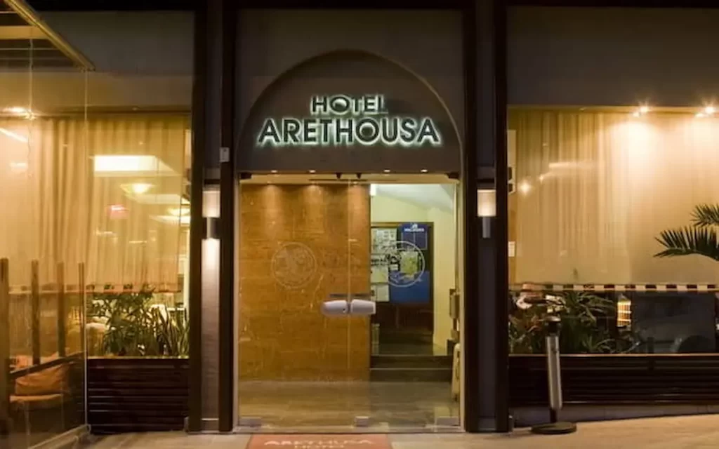 アレトゥサ ホテル