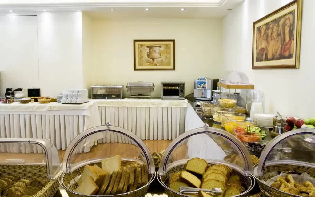 アレトゥサ ホテル