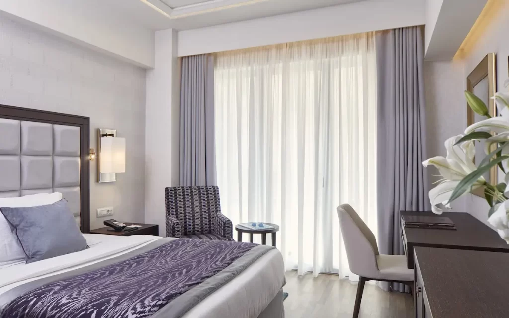 エレクトラ メトロポリス アテネ