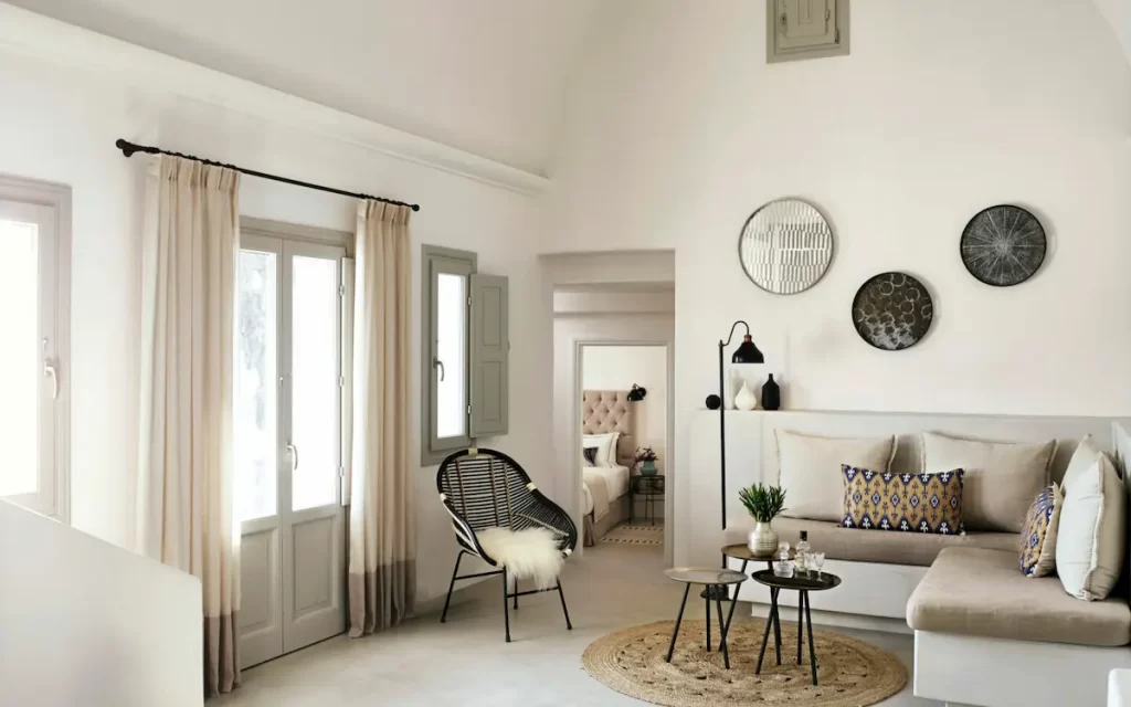 サント ピュア イア スイーツ & ヴィラズ