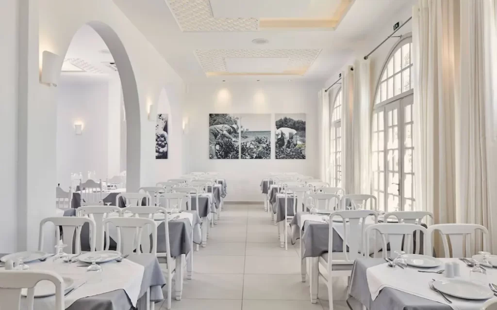 サントリーニ パレス