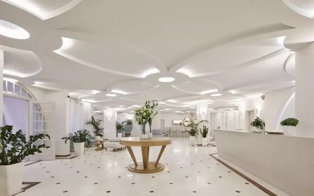 サントリーニ パレス