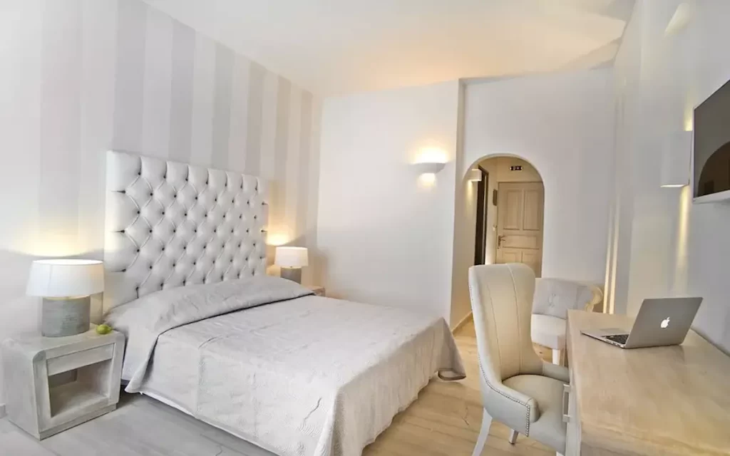 サントリーニ パレス