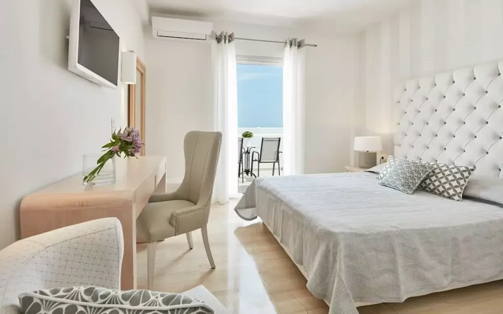 サントリーニ パレス