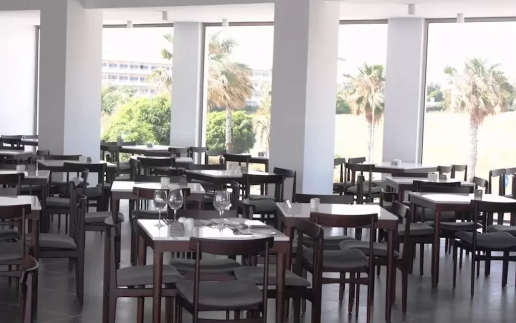 アンフォラ ホテル ＆ スイーツ