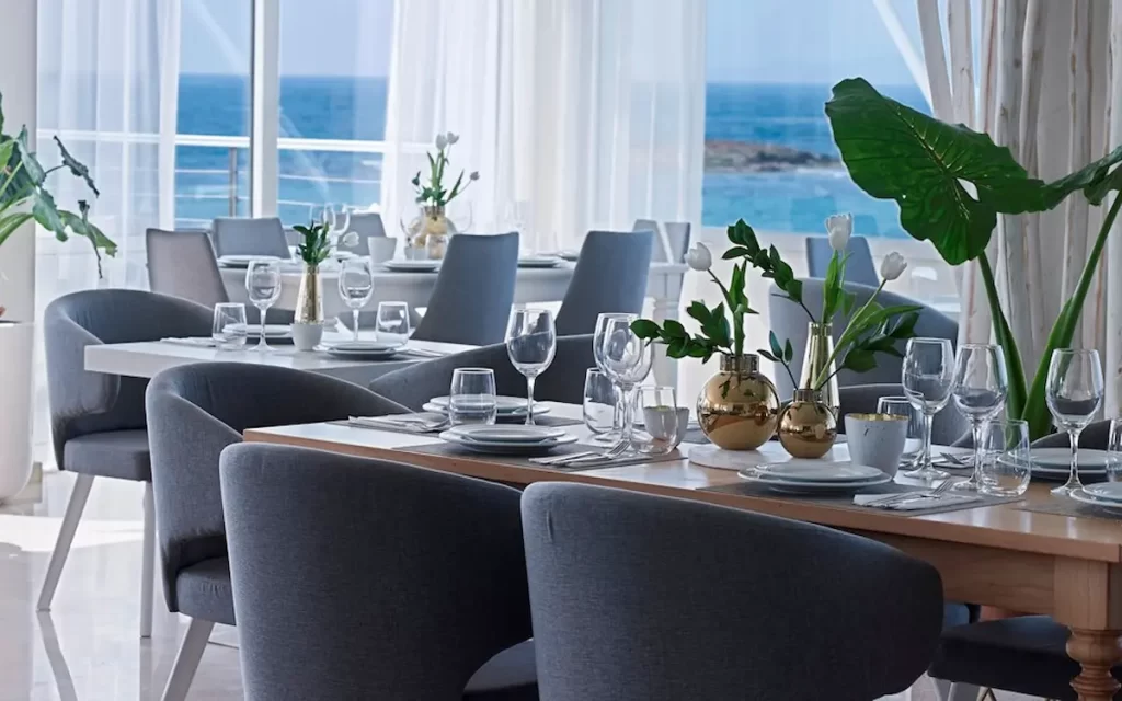 クノッソス ビーチ バンガロー＆スイート