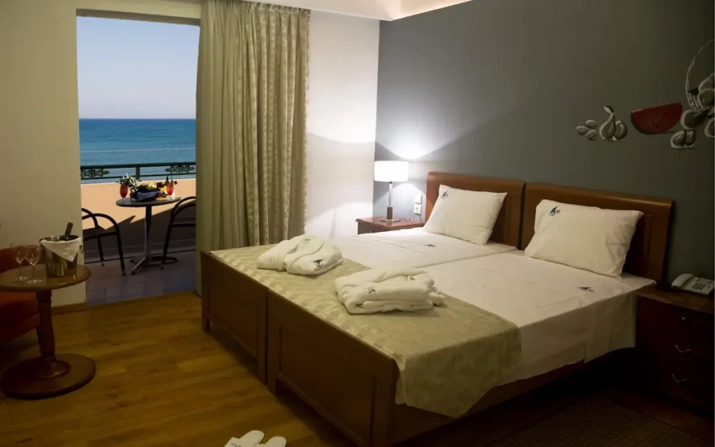 メディテレニアン ビーチ ホテル