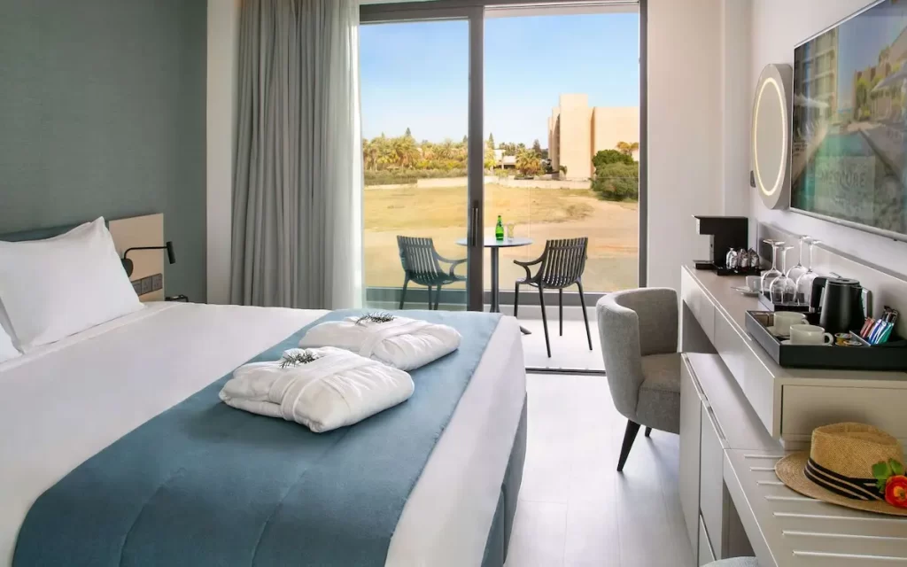 メルキュール ラルナカ ビーチ リゾート