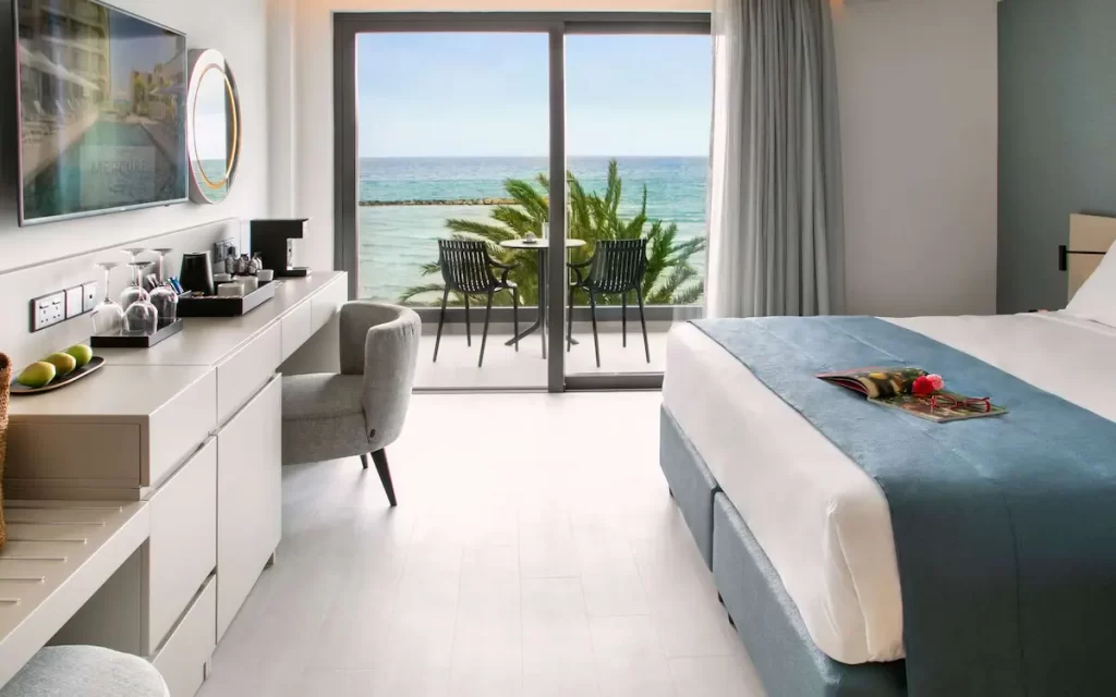 メルキュール ラルナカ ビーチ リゾート