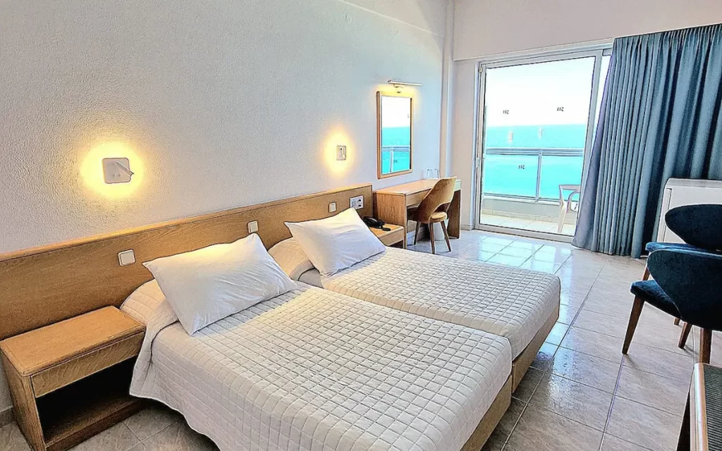 ホテル リヴィエラ