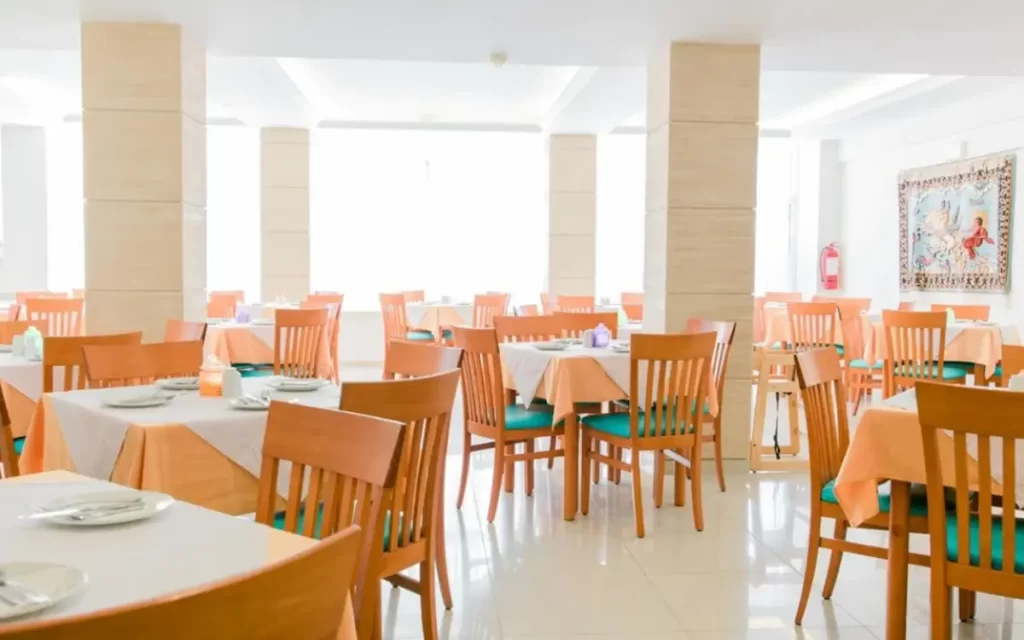 ホテル リヴィエラ