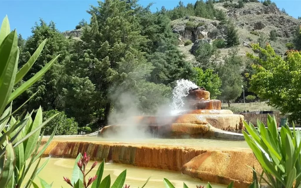 パム サーマル ホテル