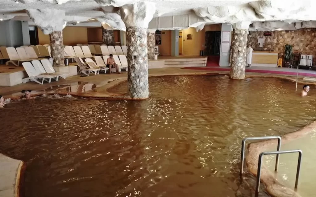 パム サーマル ホテル