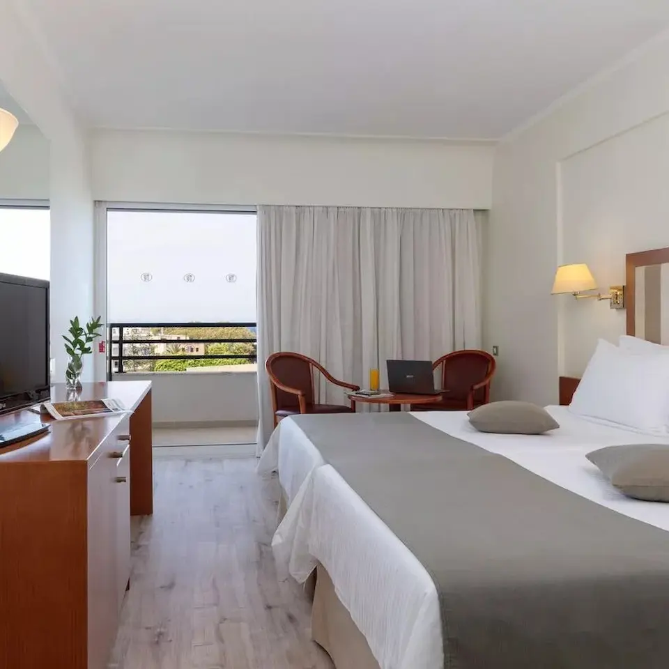 ダブルルーム（サイドシービュー）-img