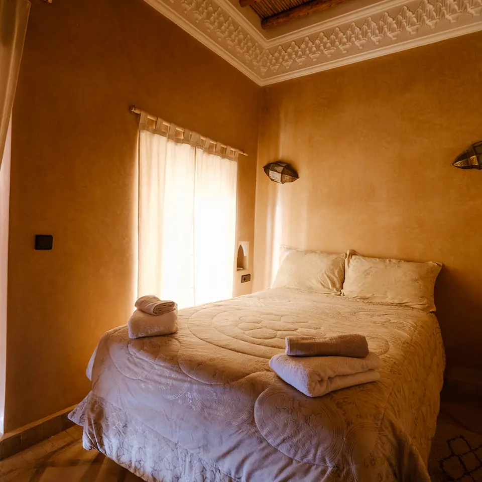 バジェットダブルルーム-img