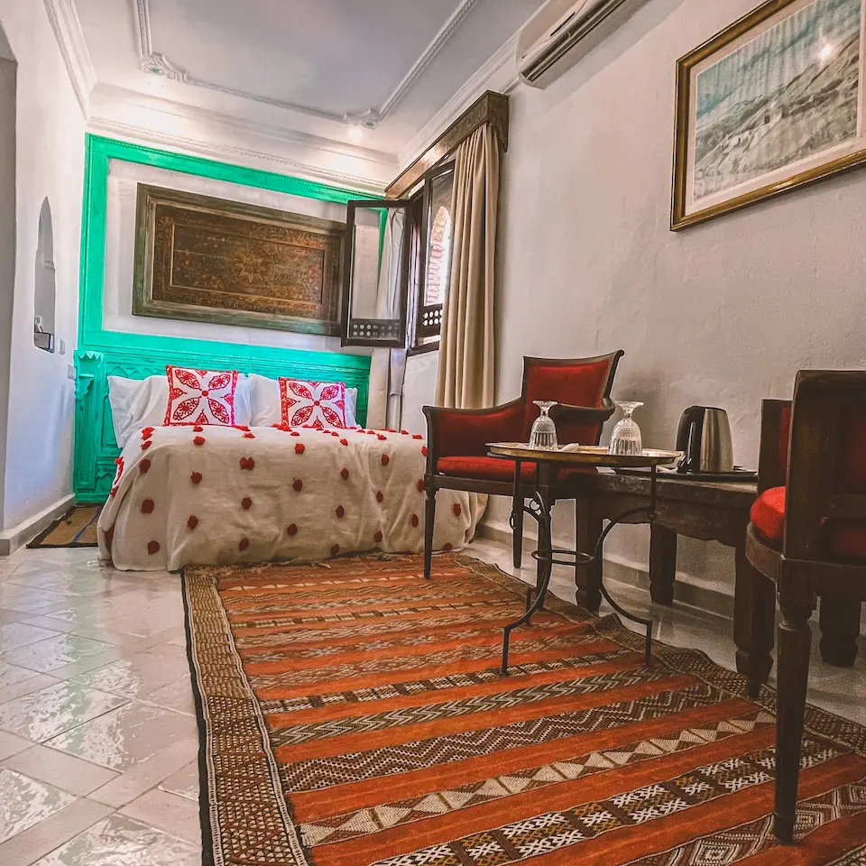 シングルルーム-img