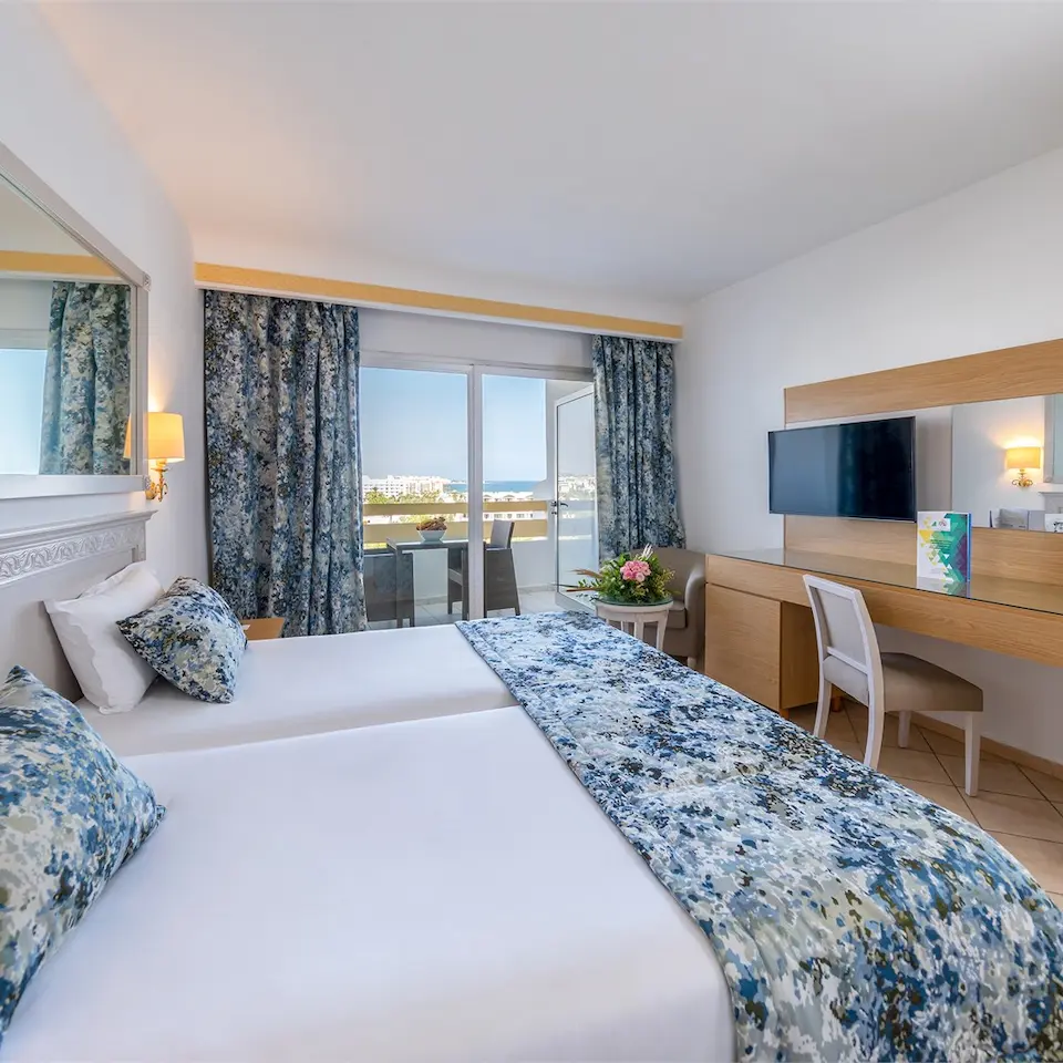 ダブルルーム（ガーデンビュー）-img